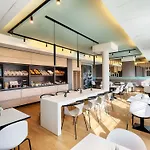 Otel Salzburg-nord 3*